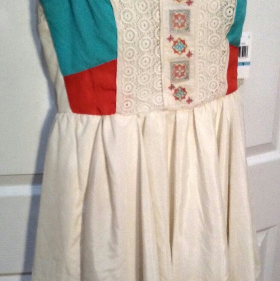 GB Dresses & Skirts - Womens GB Mini Flare Summer Dress sz 5